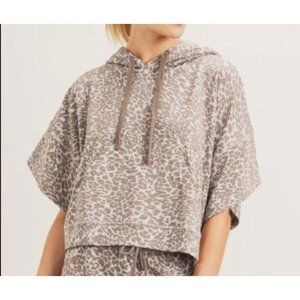 Mono B Leopard Print Cropped Short Sleeve Hoodie Tan Size M/L NWT KT11444